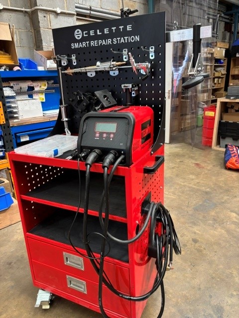 Ex-Demo Celette Easy Dent 300 Dent Pulling Station